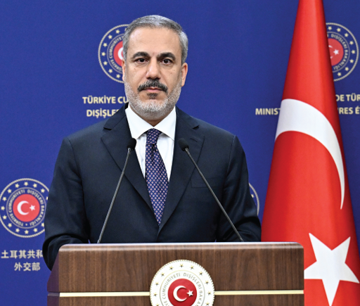 Μειονότητα στη Θράκη και συνδιαχείριση στο Αιγαίο ζητά ο Φιντάν